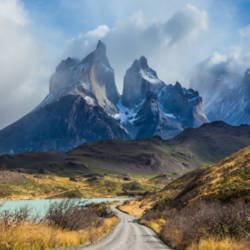 Straße zum Nationalpark Torres del Paine
