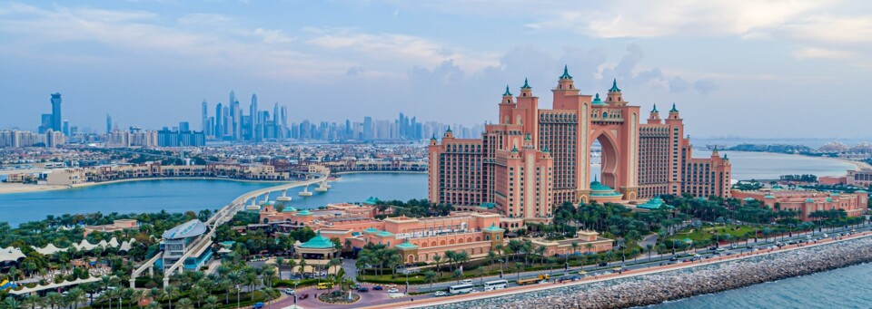 Dubai Palm Jumeirah + Atlantis The Palm