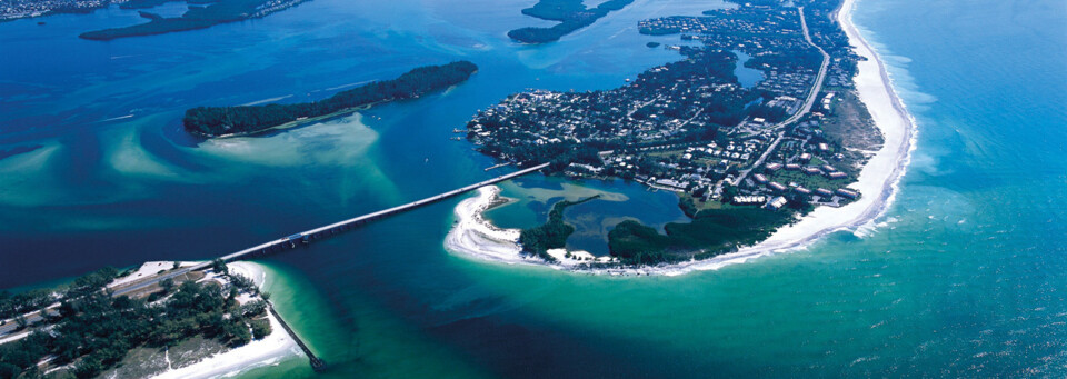 Aerial Shorewalk Vacation Villas Resort Bradenton