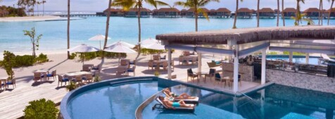 Poollandschaft ©Radisson Blu Resort Maldives