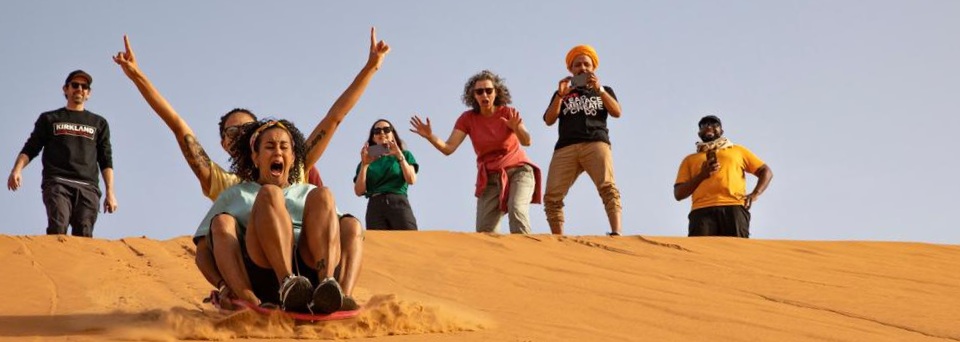 Marokko Merzouga Wüste Sandboarding